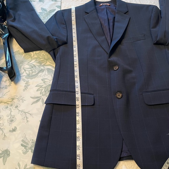 Men’s Navy Dress Suit by Crown and Ivy - Picture 2 of 14